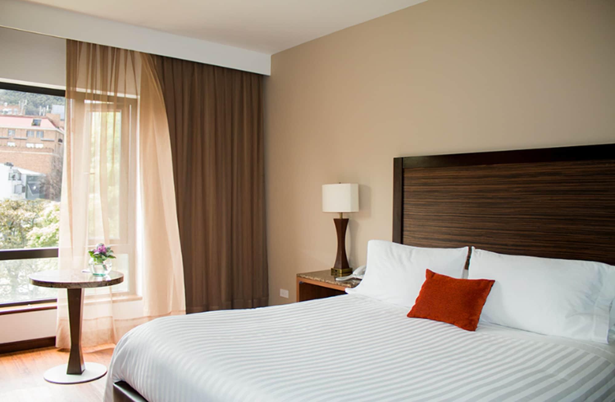 Hotel Morrison Zona Rosa ボゴタ エクステリア 写真