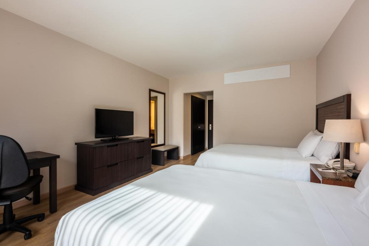 Hotel Morrison Zona Rosa ボゴタ エクステリア 写真