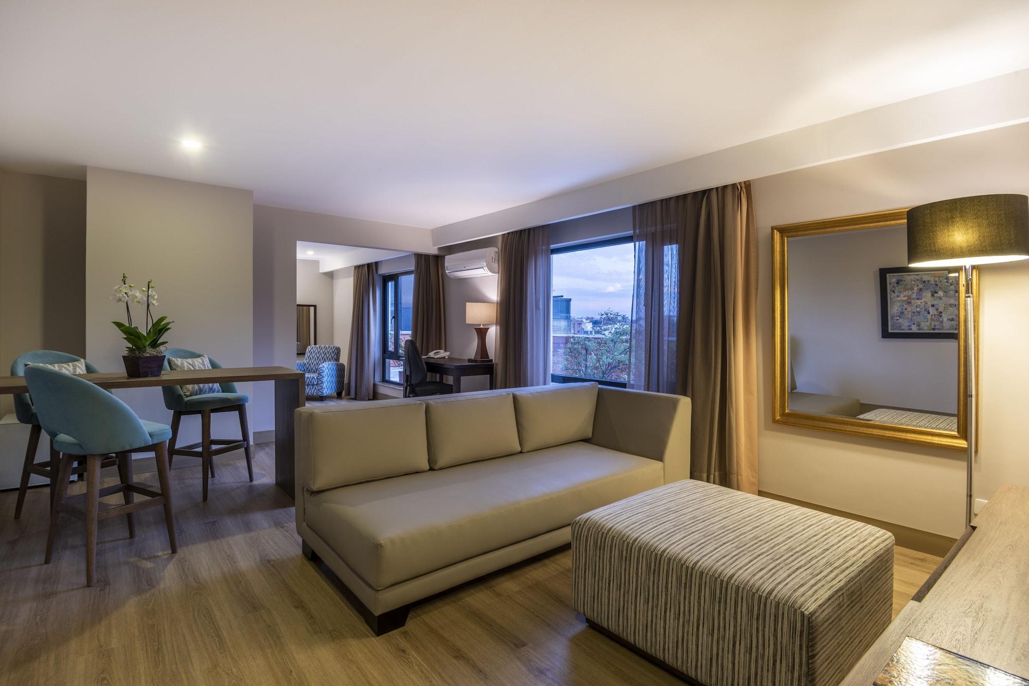 Hotel Morrison Zona Rosa ボゴタ エクステリア 写真