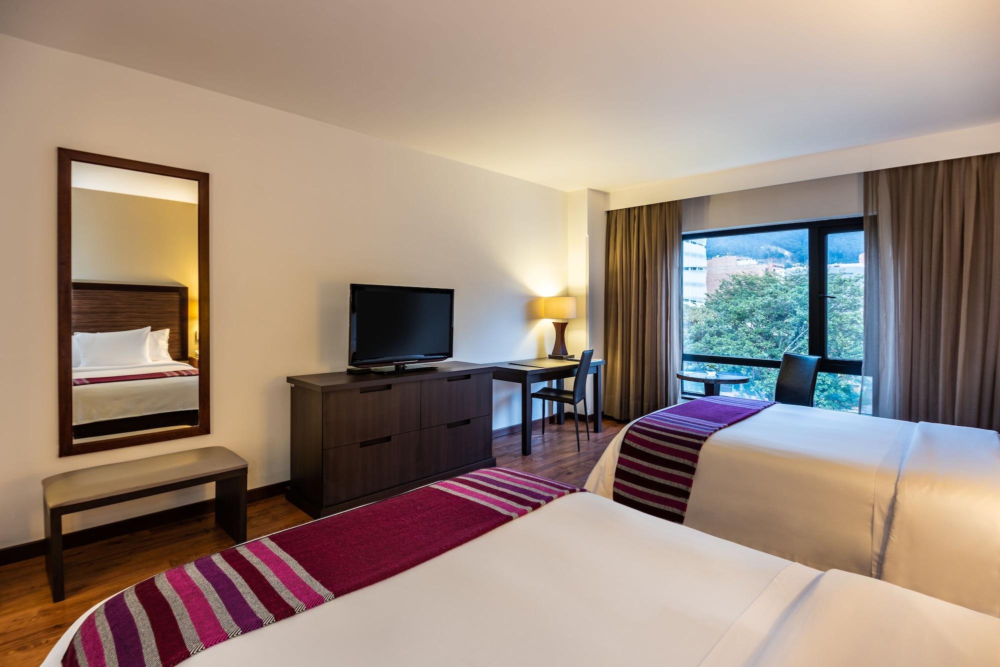 Hotel Morrison Zona Rosa ボゴタ エクステリア 写真