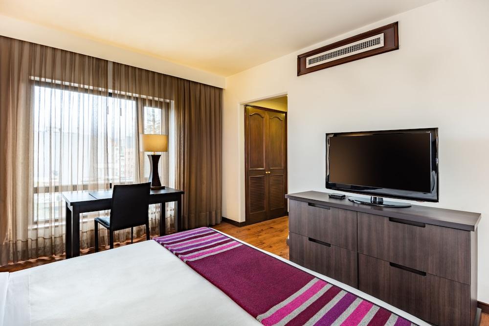 Hotel Morrison Zona Rosa ボゴタ エクステリア 写真