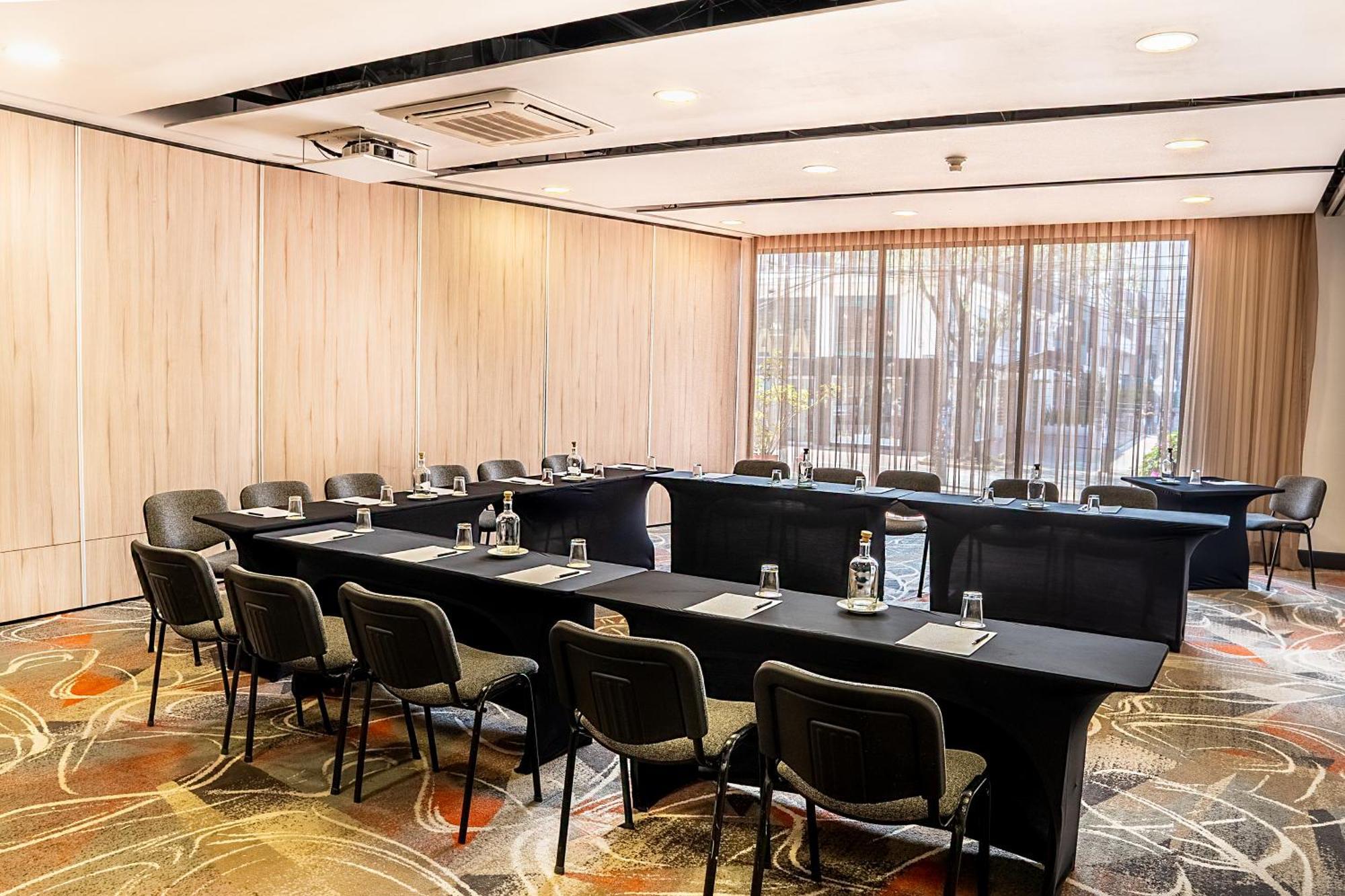 Hotel Morrison Zona Rosa ボゴタ エクステリア 写真